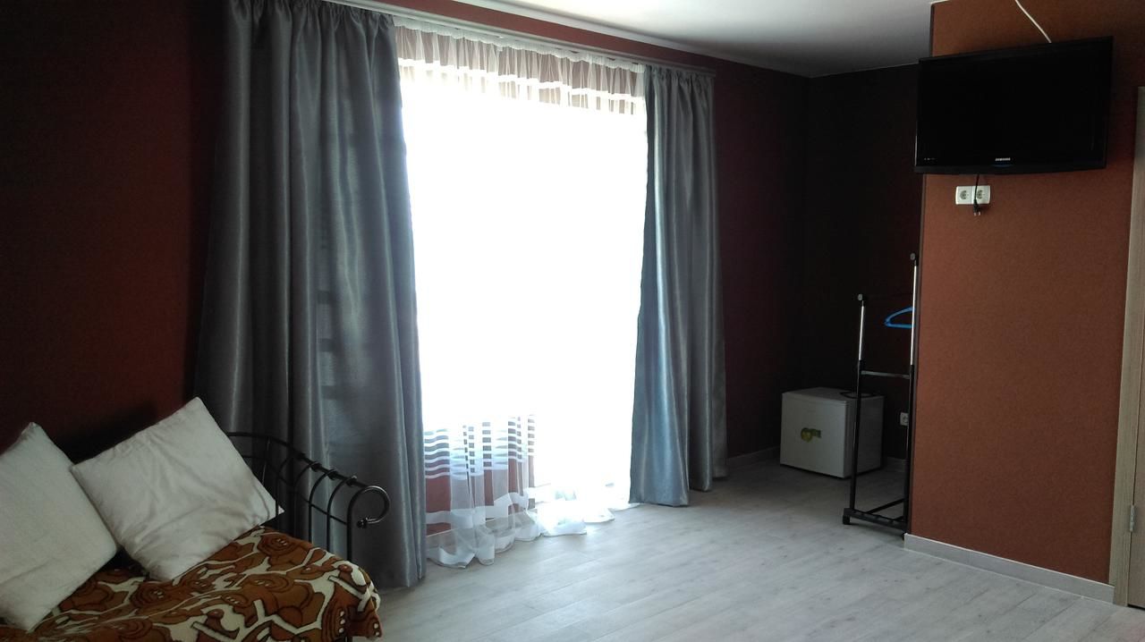 Гостевой дом Polish courtyard Затока